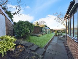 Photo 12- click for photo gallery